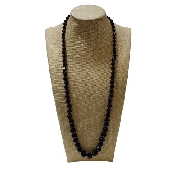 Treska Black Faceted Graduated Bead Necklace Silver Tone Clasp 18.5 Inch